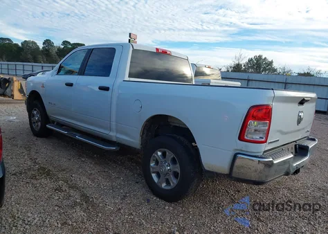 2024 Ram 2500 Big Horn 4X4 6'4 Box z USA, uszkodzony, nr VIN 3C6UR5DL5RG340236